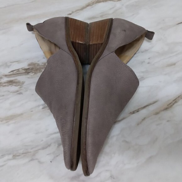 Lucky Brand | Morriah Gray Taupe Leather Ankle Shooties Bootie Loafer | Size 10 - Picture 6 of 8